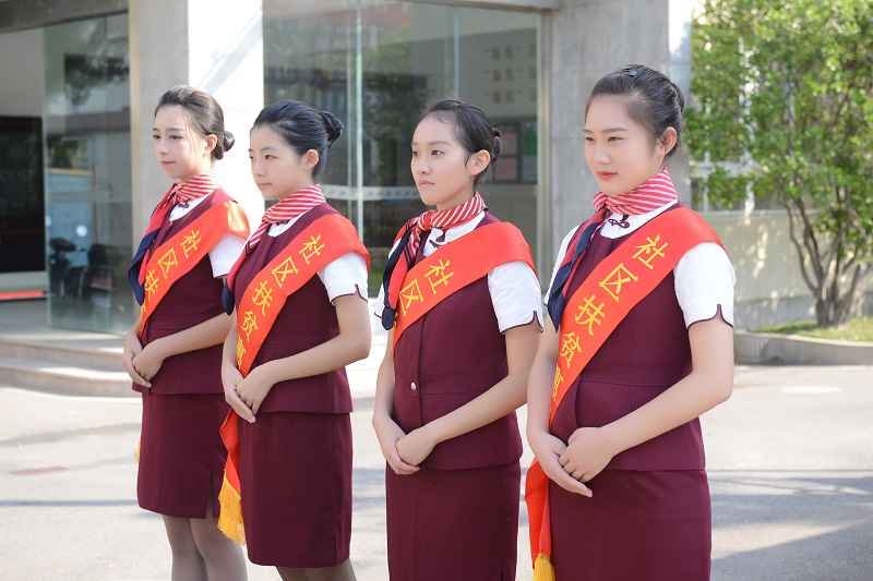 图片十四:上海市航空服务学校活动现场漂亮的礼仪小姐.JPG
